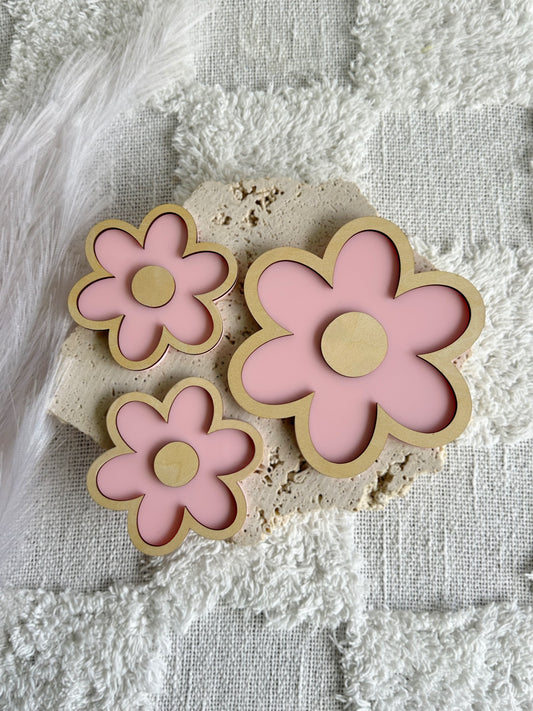 Outline Pop Flower Wall Decor