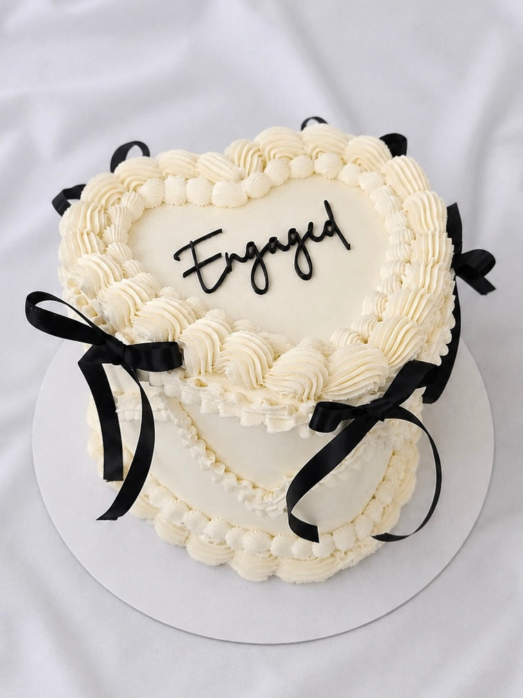 Personalised Script Flat Lay Cake Topper | Custom Name, Age or Phrase