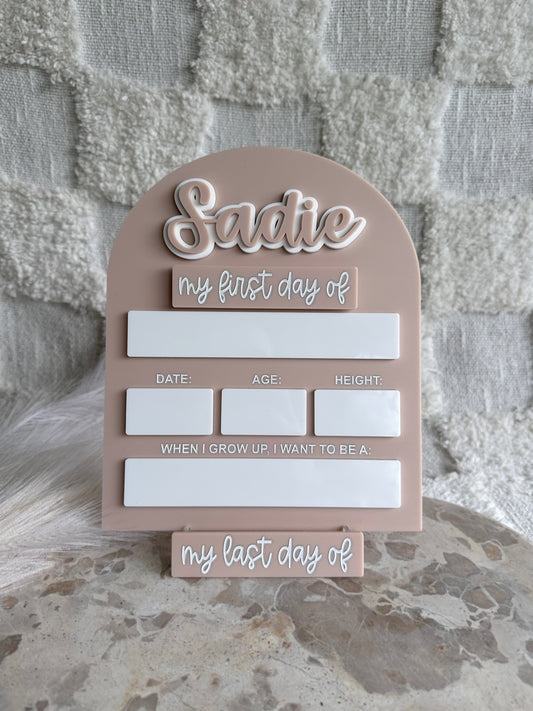 PLAIN Personalised First / Last Day Of School Board
